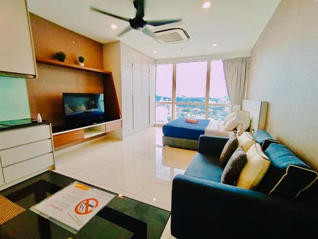 Chrisenbel Suites - Pinnacle Pj Petaling Jaya Quarto foto